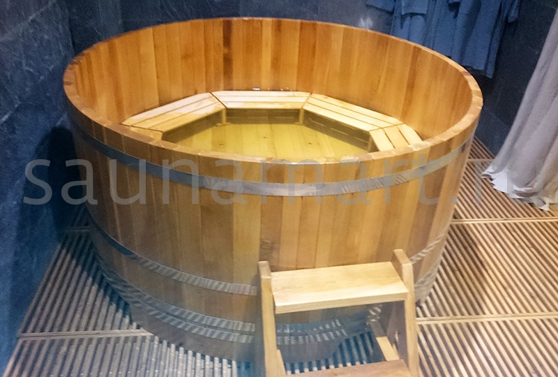 Купель круглая из лиственницы D=1.2 H=1.0 с полимерным покрытием натуральная Купель круглая из лиственницы D=1.2 H=1.0 с полимерным покрытием натуральная